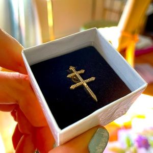 Authentic d’usse cross lapel pin